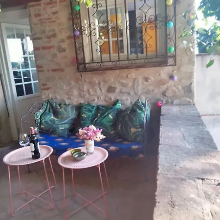 Charmante Maison Avec Piscine Proche De La Vila *